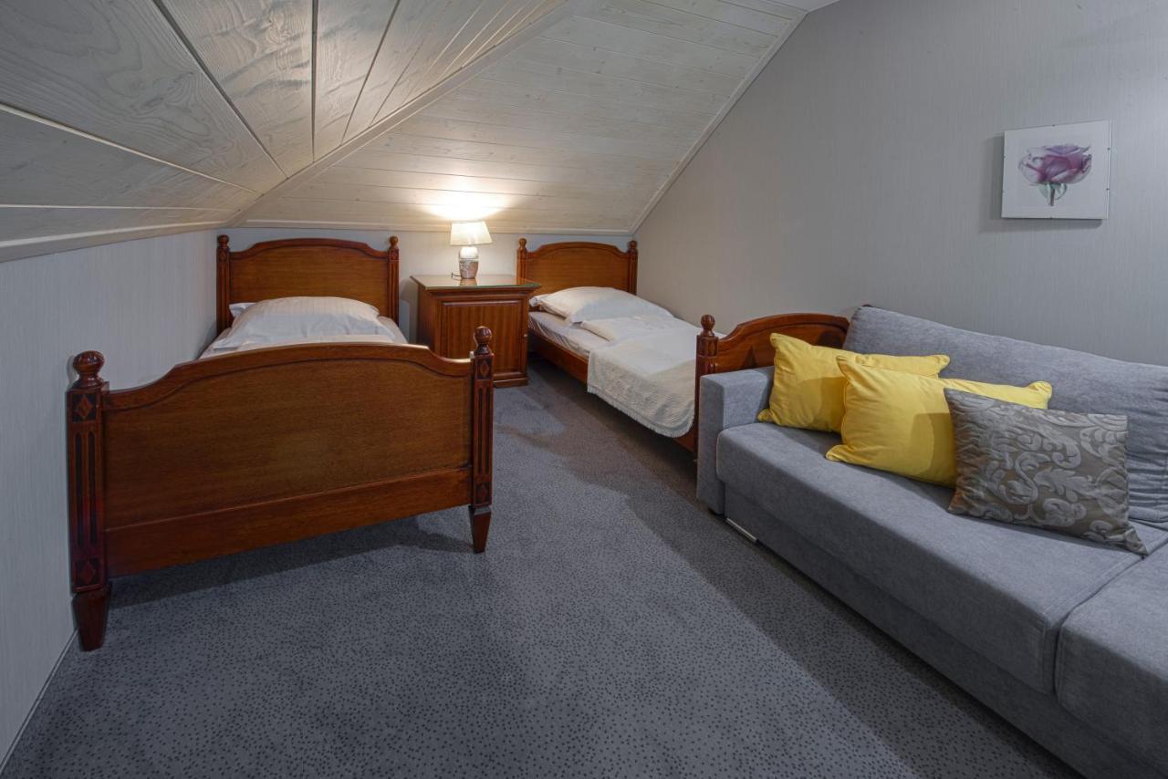 בוצ'ניה Hotel Zalesie מראה חיצוני תמונה