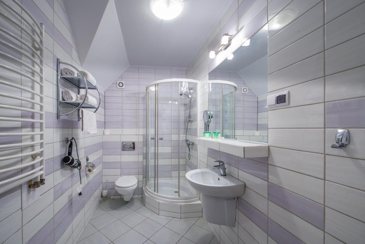 בוצ'ניה Hotel Zalesie מראה חיצוני תמונה