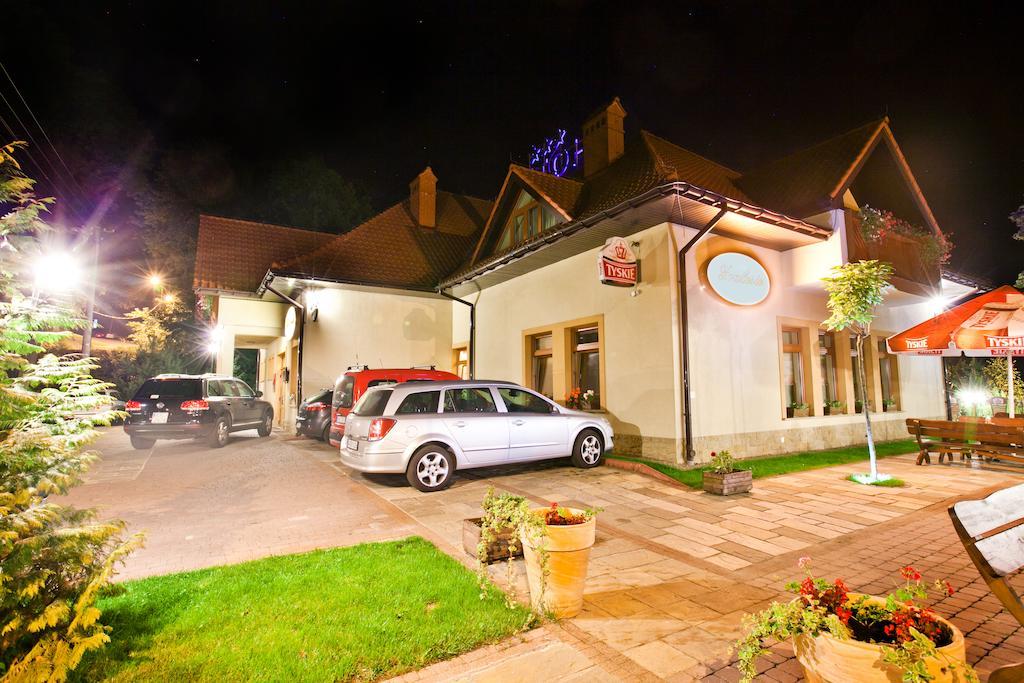 בוצ'ניה Hotel Zalesie מראה חיצוני תמונה